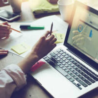 Can self employed business owners get a commercial mortgage in Slough? Learn about deposits, income checks, documents and lender requirements.